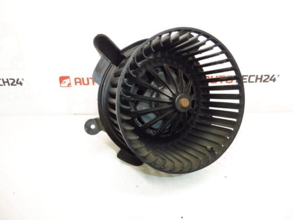 Ventilator grijača BEHR Citroën C4 Peugeot 307 II B9506 6441Y7