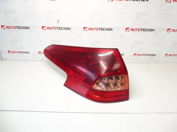 Stražnje lijevo svjetlo Fender Citroën C5 X7 9681074180 6351FA