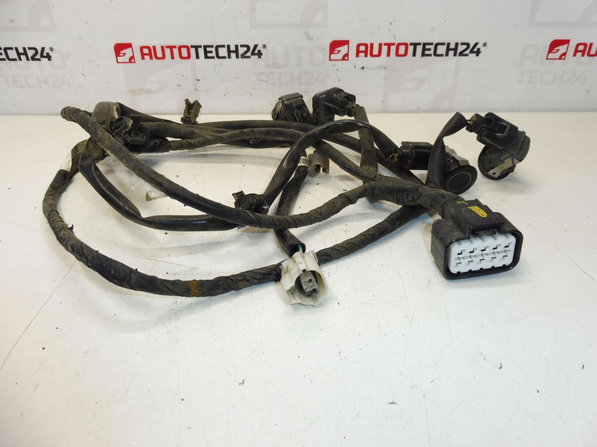 Rabljeni PDC modul za Citroën C-Crosser i Peugeot 4007, brojevi dijelova 6590Z1, 6590Z6, 6534RJ - Slika 2