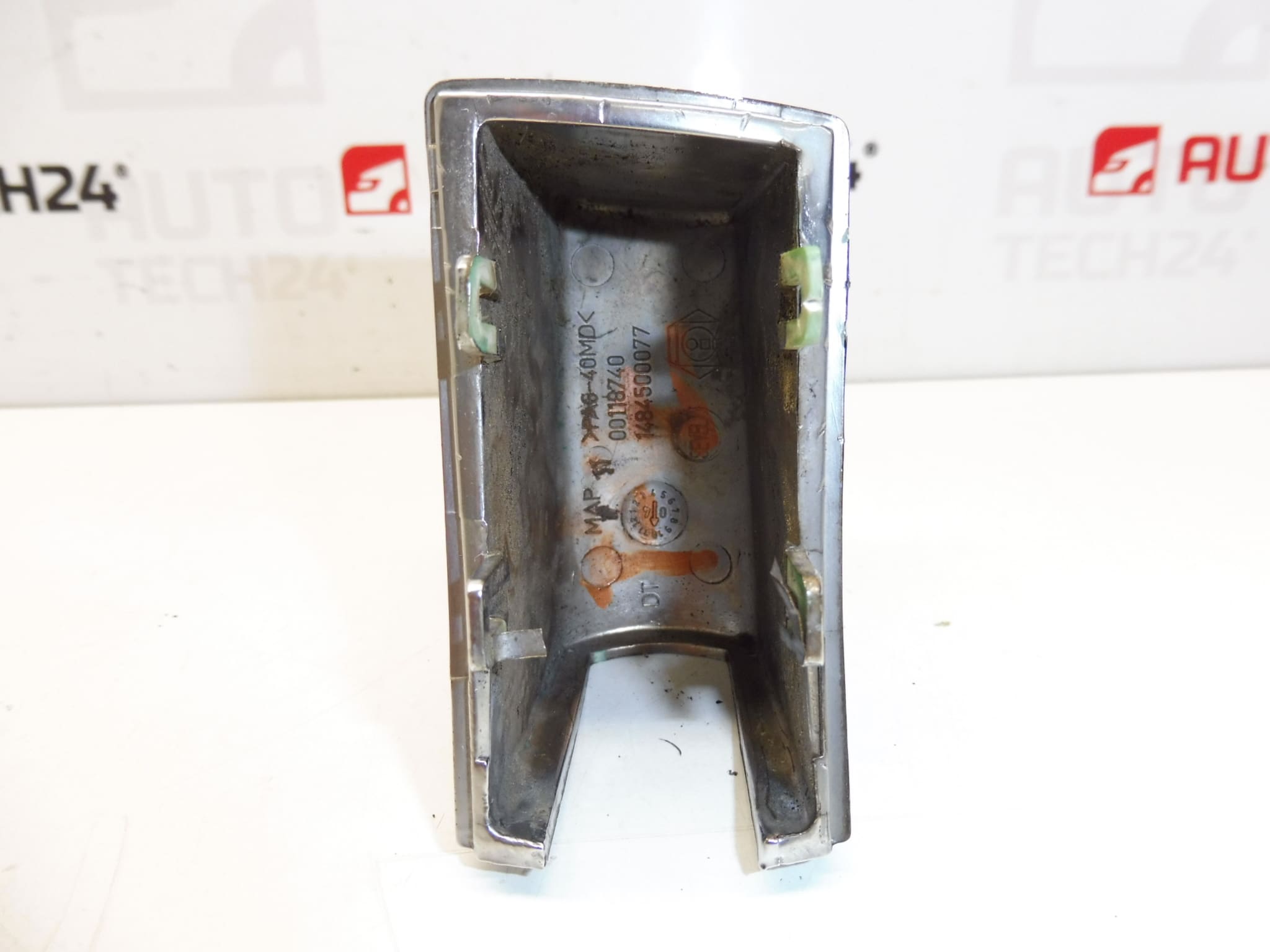 Poklopac deflektora za vanjsku ručku stražnjih desnih vrata Citroën Peugeot 1484500077 9101EJ