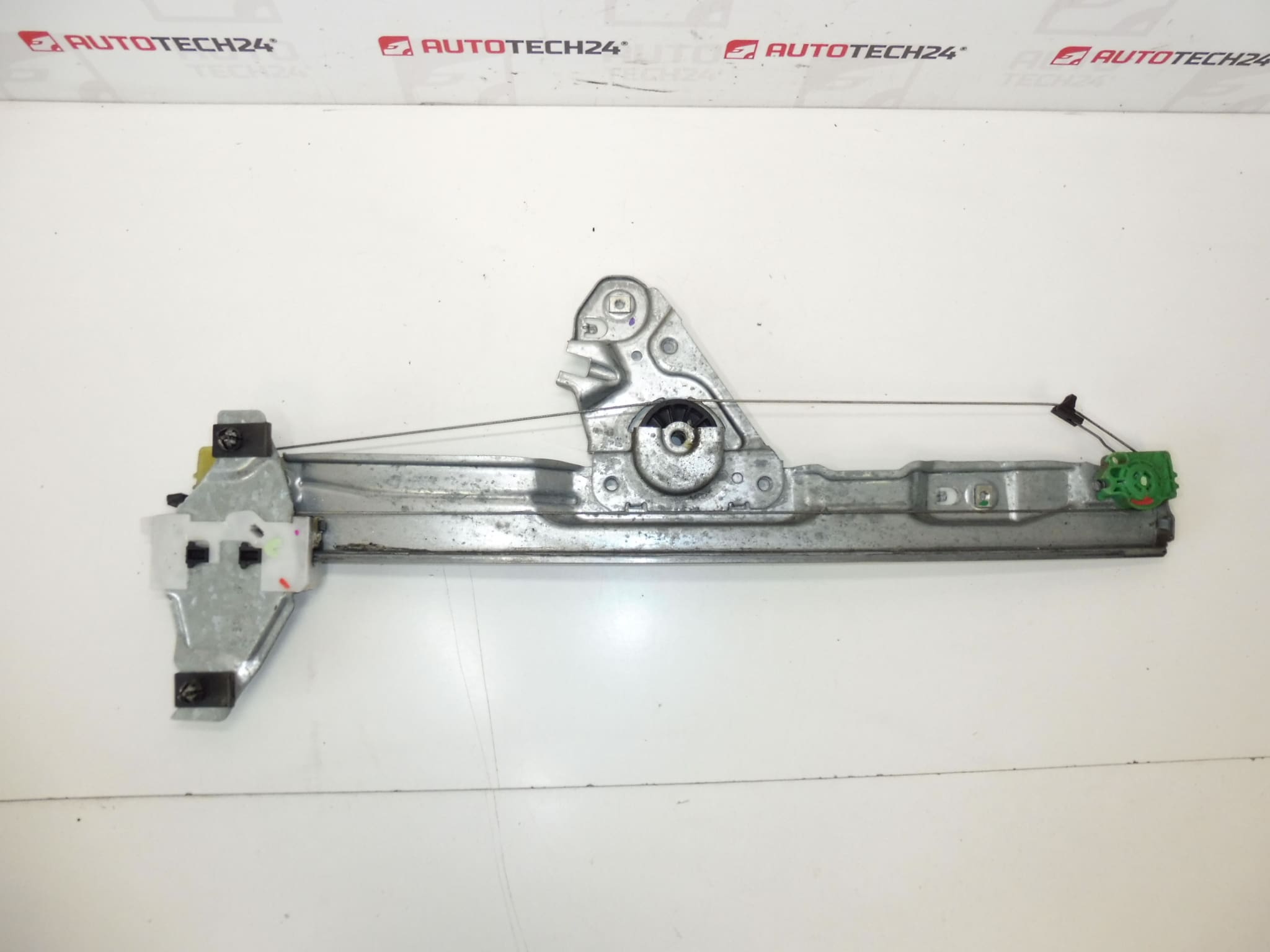 Mehanizam za povlačenje desnog prozora Peugeot 308 9658926980 9222CV