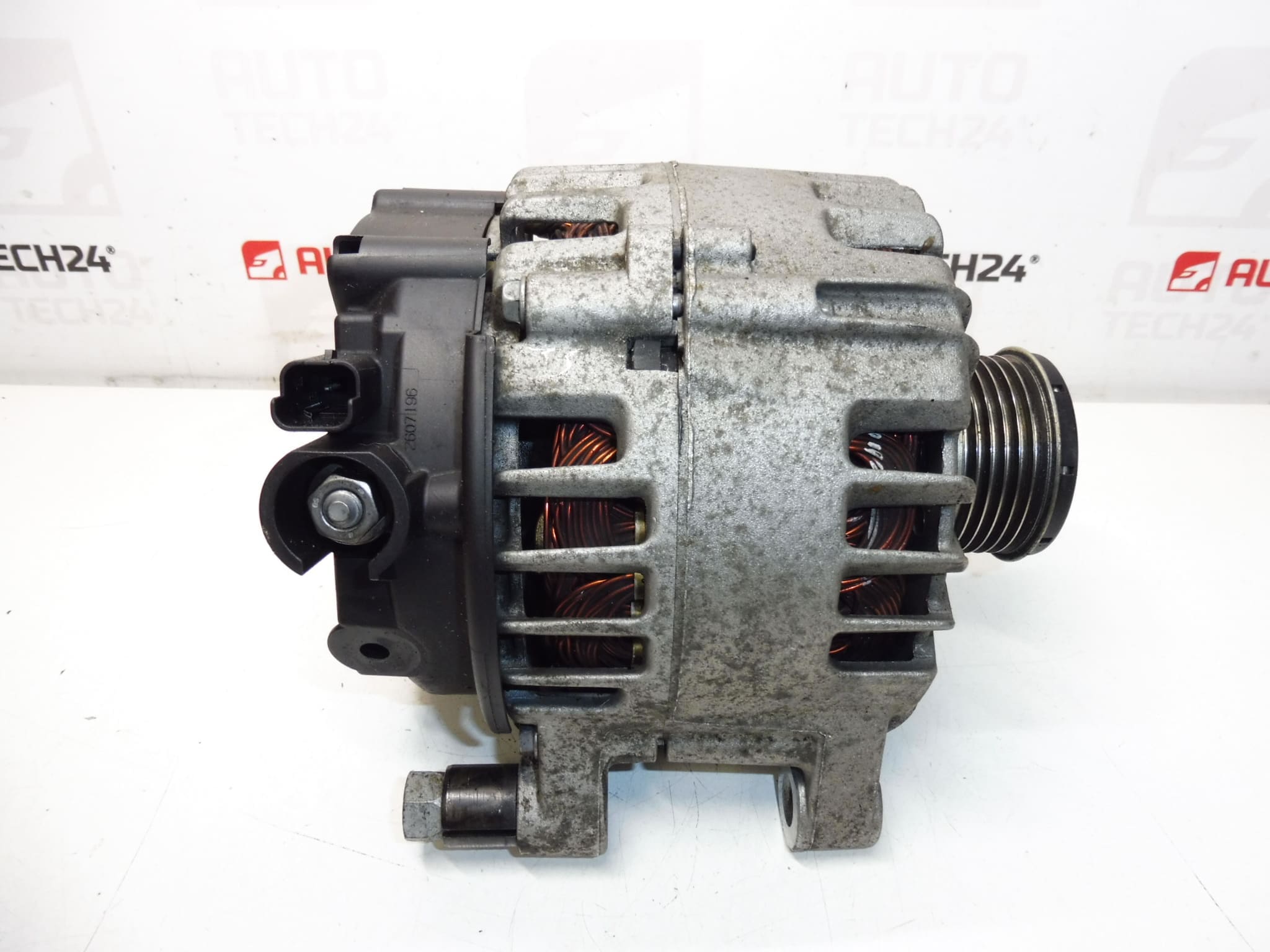 Alternator Valeo CL15 64000 km Citroën Peugeot 1.6 e-HDI 9678048880 5705KV - Slika 2
