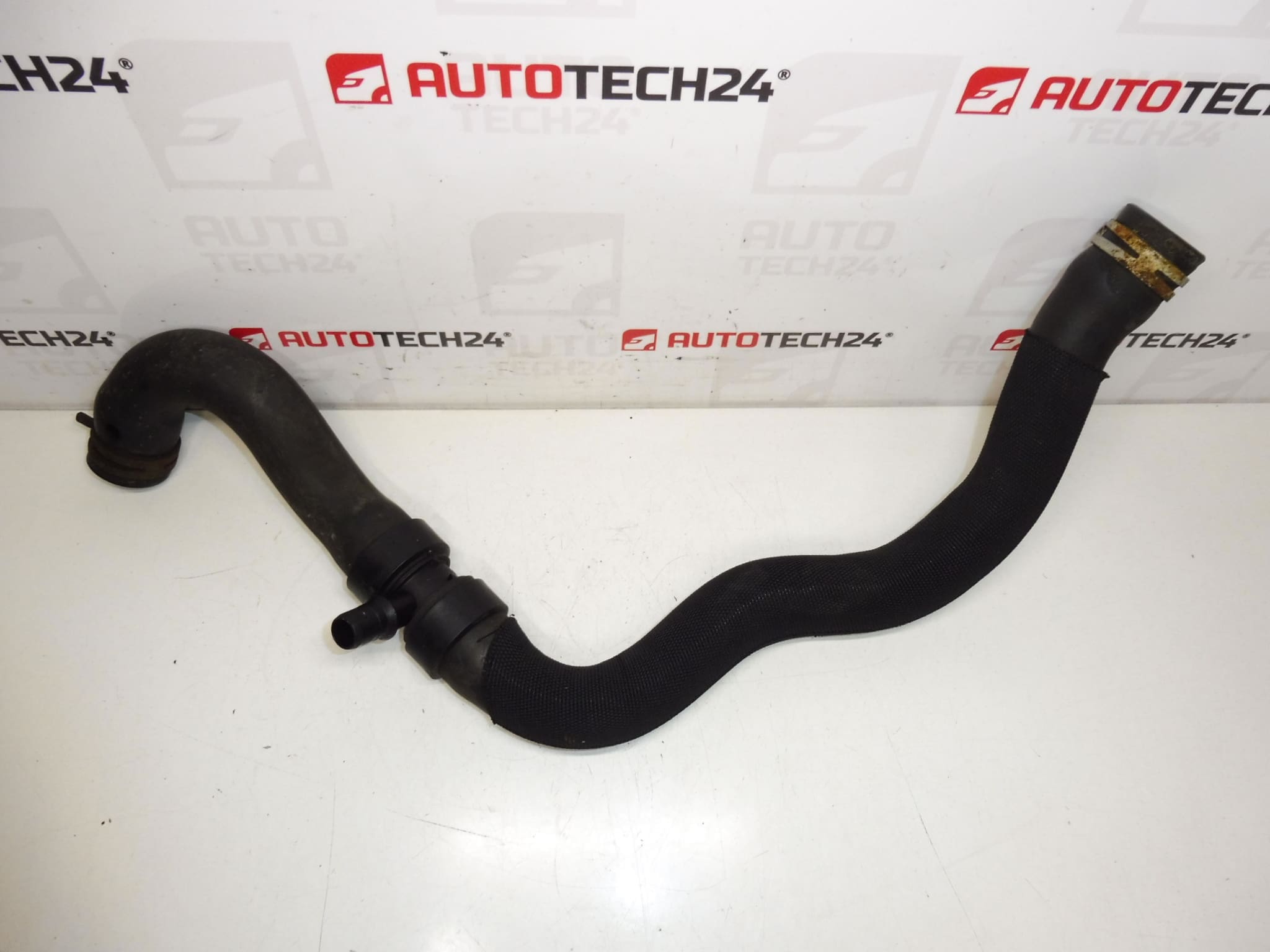 Cijev za vodu Citroën Peugeot 2.0 HDI 135208 - Slika 2