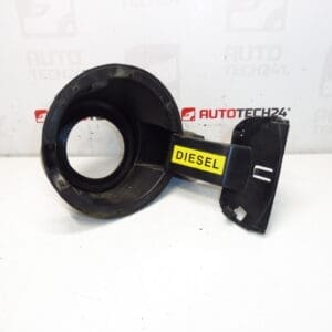 Grlo spremnika za gorivo Peugeot 3008 9682803280 1517E2