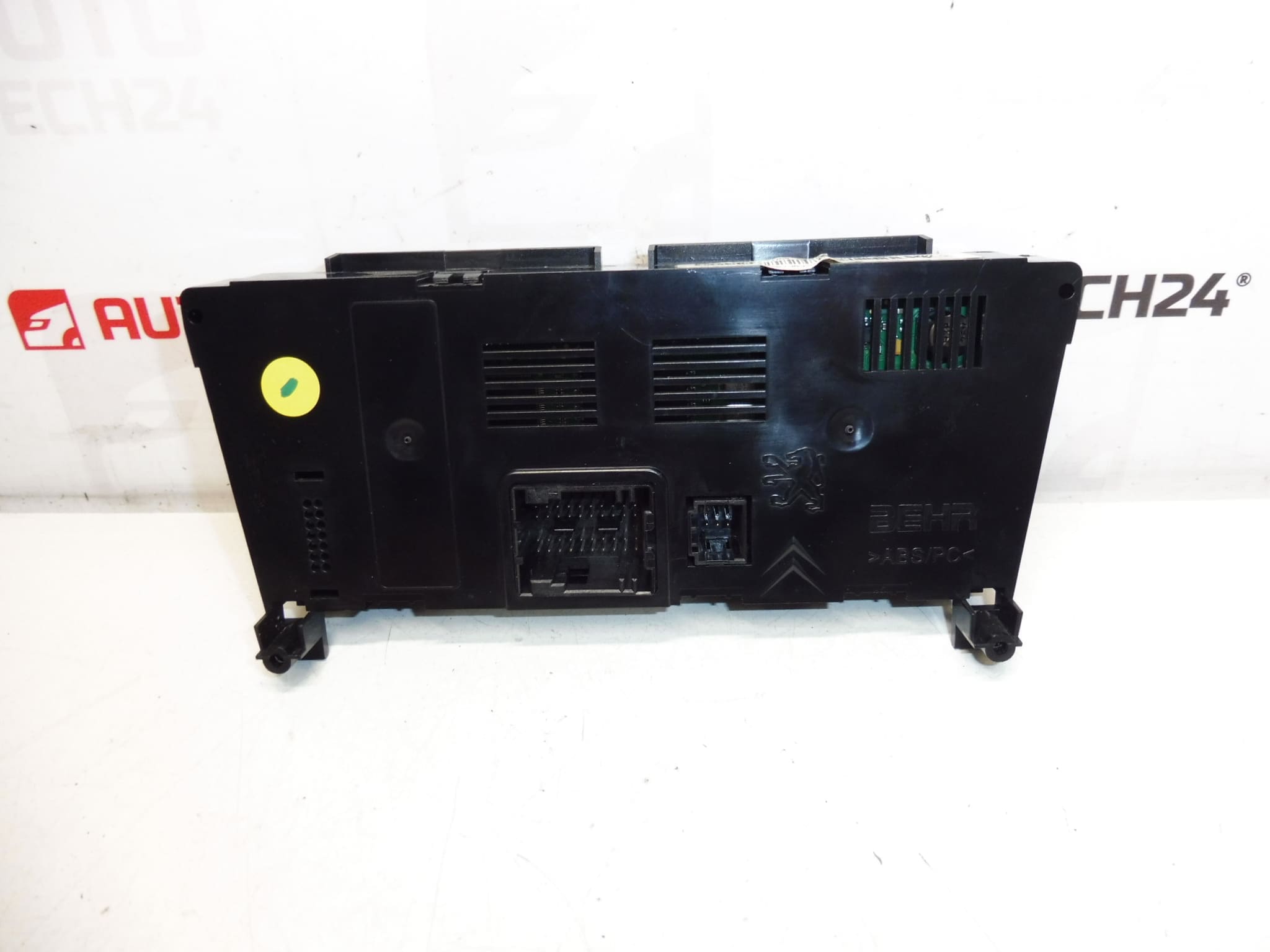 Peugeot 3008 5008 Upravljanje grijanjem i klima uređajem 96738320XT 6452P3 - Slika 2