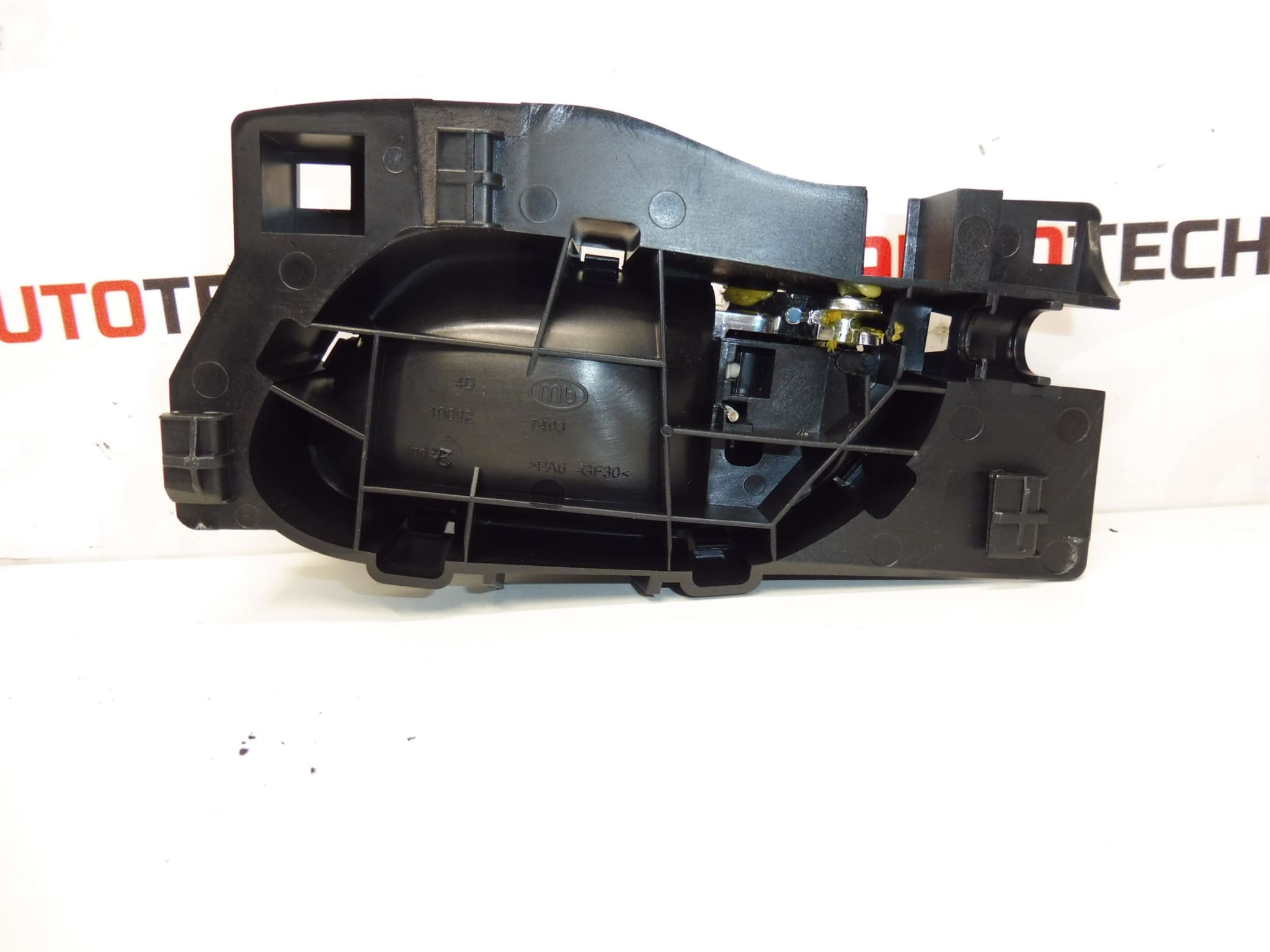 Peugeot 308 desna kvaka 9685950277 9660525380 9144C8 - Slika 2